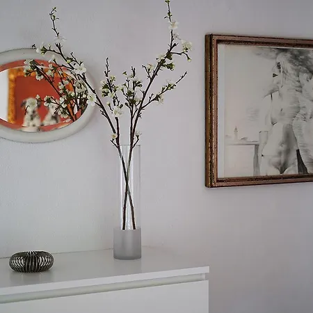 Holiday home Haus Mit Kunst Zwischen Wald Und *